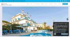 Desktop Screenshot of hotelecodelmaremarinadimassa.com